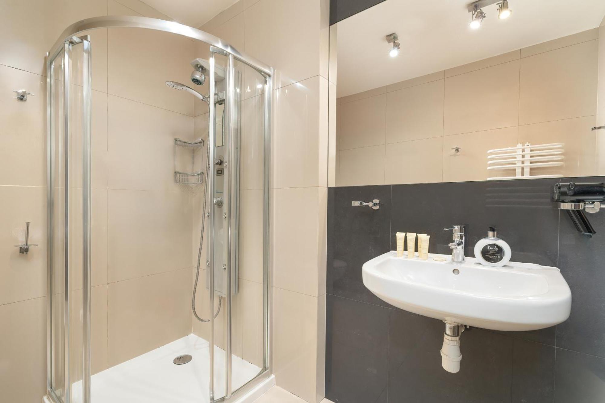 Przestronne Apartamenty W Zakopanem Z Trzema Sypialniami I Parkingiem By Noclegi Renters 外观 照片