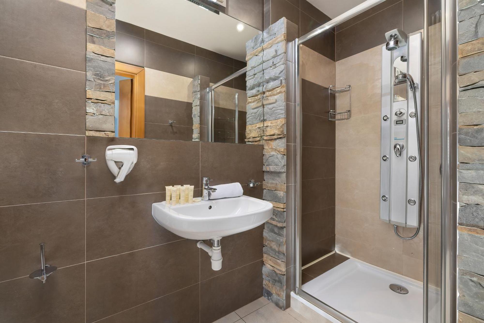 Przestronne Apartamenty W Zakopanem Z Trzema Sypialniami I Parkingiem By Noclegi Renters 外观 照片